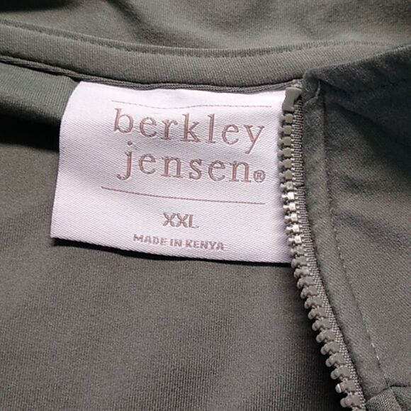 NWT Berkeley Jensen Women's Full Zip Mock Neck Jacket 2XL - Picture 2 of 9